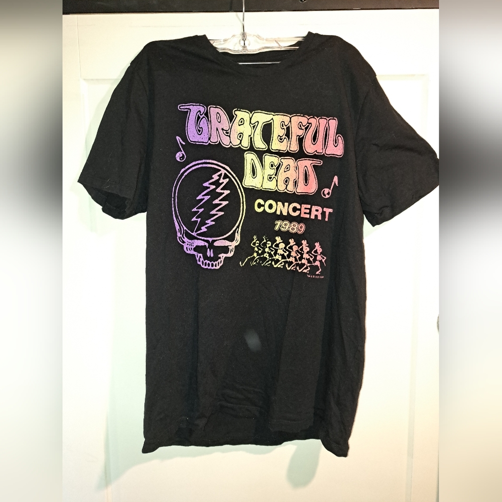 Grateful Dead 1989 remake from 2021 old navy